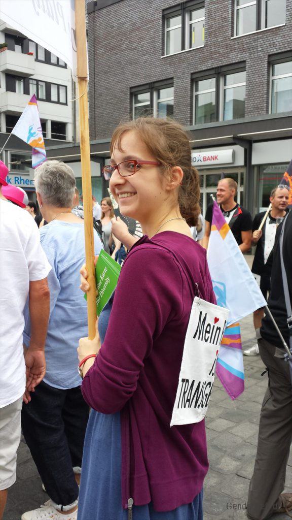 CSD Duisburg Gendertreff 2016-07 017